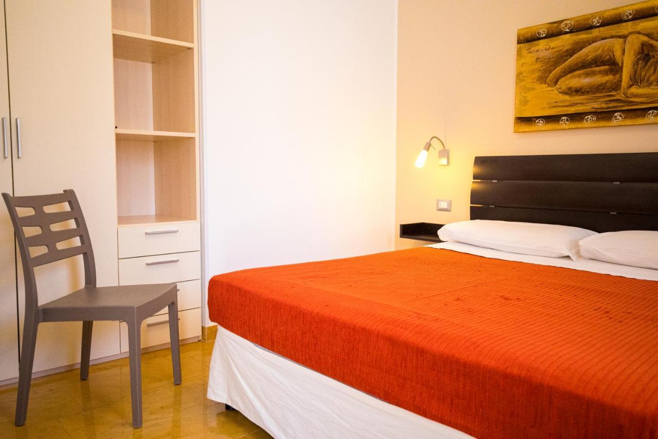 Donnosanto Residence 토레 산타 사비나 외부 사진