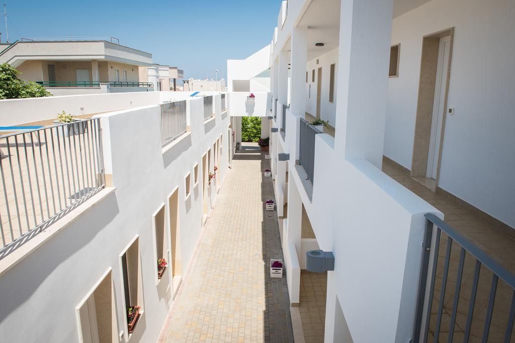 Donnosanto Residence 토레 산타 사비나 외부 사진